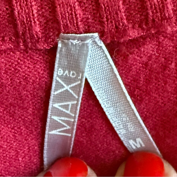 Max Rave Deep Red Crew Neck Sweater - Picture 6 of 6
